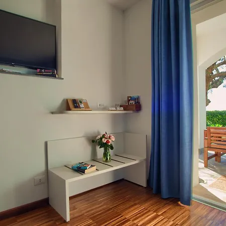 Casa Con 2 Da Letto,piscina Jacuzzi Ac Wifi E Bici Elettriche * Bordighera