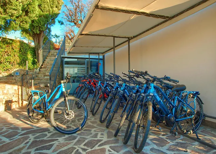 Casa Con 2 Da Letto,piscina Jacuzzi Ac Wifi E Bici Elettriche * Bordighera