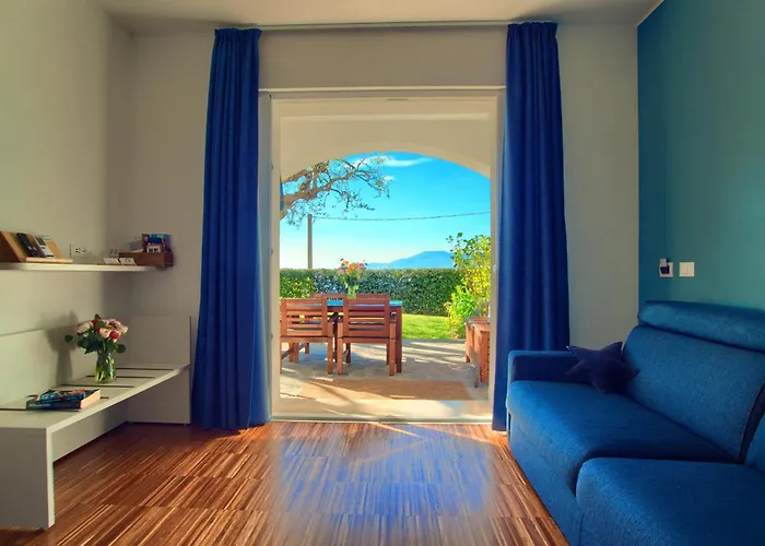 Casa Con 2 Da Letto,piscina Jacuzzi Ac Wifi E Bici Elettriche Сasa de vacaciones *
