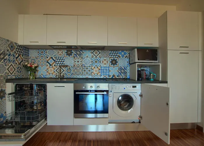 Casa Con 2 Da Letto,piscina Jacuzzi Ac Wifi E Bici Elettriche Vakantiehuis